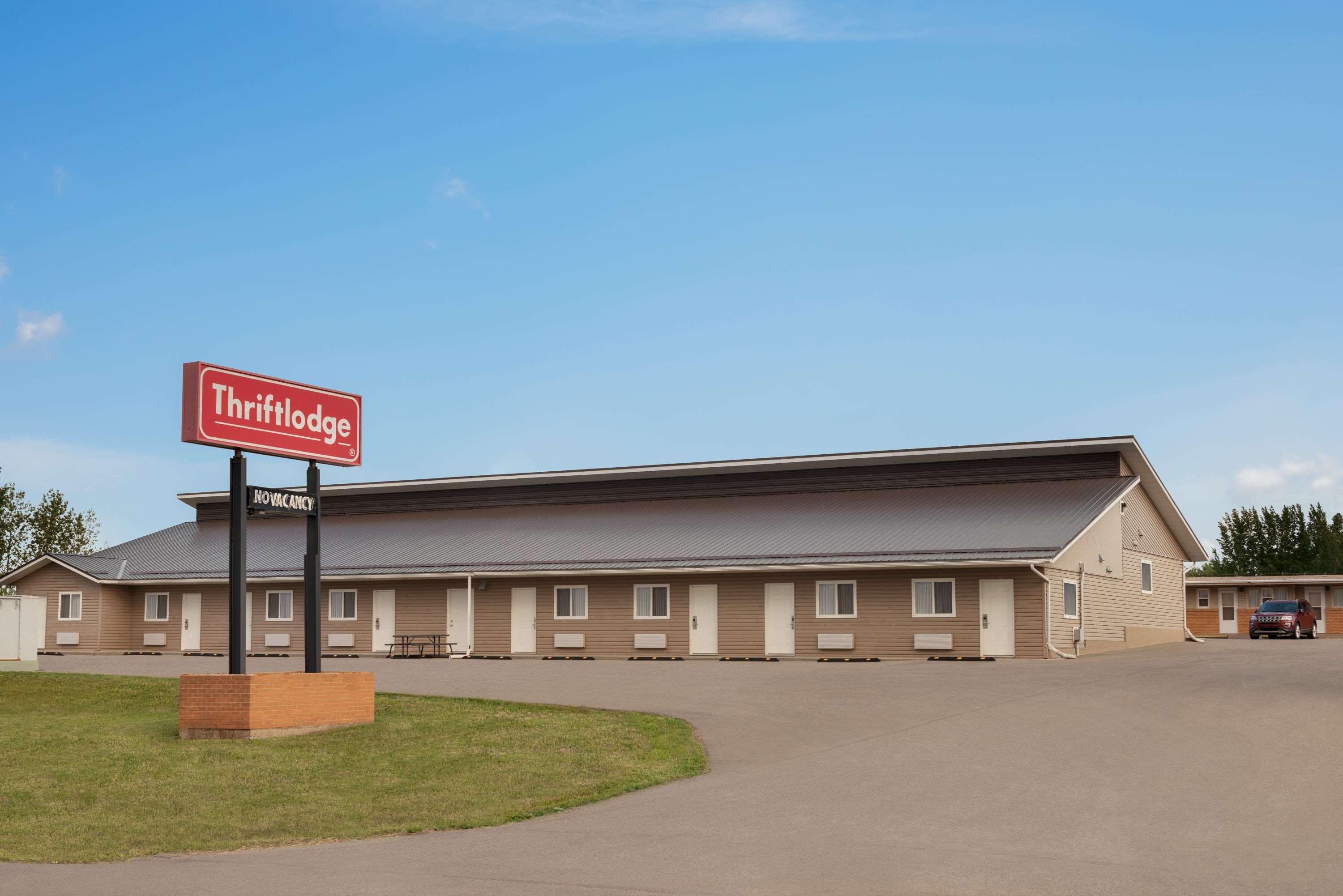 Thriftlodge Moose Jaw Bagian luar foto